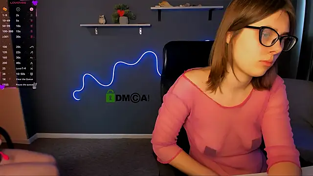 Snapshot of juli_kisss chatting on March 2025 05:24:02 AM juli kisss online show from March 2025 05:24:02 AM