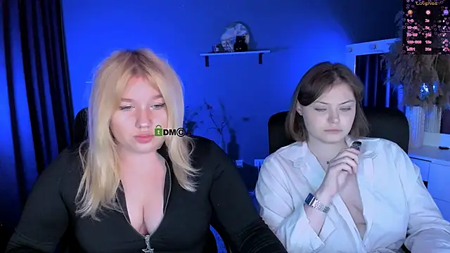 Snapshot of juli_kisss chatting on September 2025 07:04:01 PM juli kisss online show from September 2025 07:04:01 PM