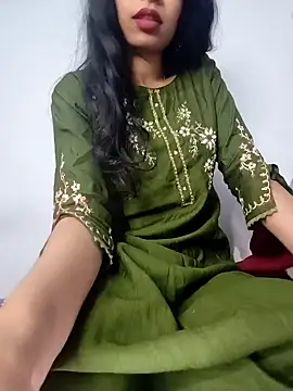 Snapshot of catreena chatting on January 2025 07:10:01 PM catreena online show from January 2025 07:10:01 PM
