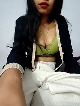Snapshot of catreena chatting on January 2025 07:07:01 PM catreena online show from January 2025 07:07:01 PM