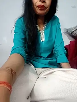 Snapshot of catreena chatting on March 2025 06:37:02 PM catreena online show from March 2025 06:37:02 PM