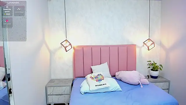 Snapshot of MAILYLOVE1 chatting on March 2025 03:56:01 PM MAILYLOVE1 online show from March 2025 03:56:01 PM