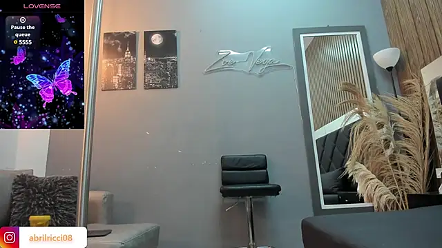abril ricci online show from January 2025 03:11:02 AM