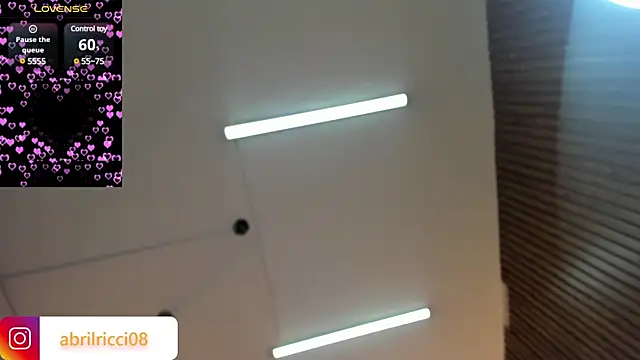 abril ricci online show from February 2025 03:34:02 AM