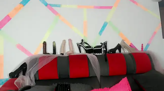 Snapshot of TatiGil chatting on December 2024 07:23:01 PM TatiGil online show from December 2024 07:23:01 PM