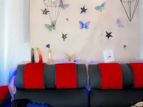 Snapshot of TatiGil chatting on February 2025 07:26:01 PM TatiGil online show from February 2025 07:26:01 PM