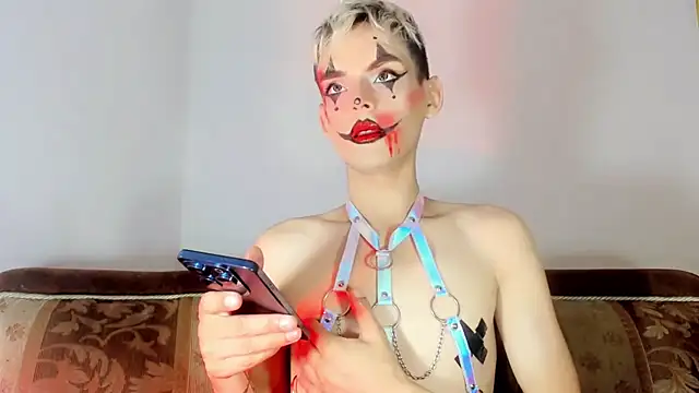 Snapshot of TatiGil chatting on October 2025 04:01:02 AM TatiGil online show from October 2025 04:01:02 AM