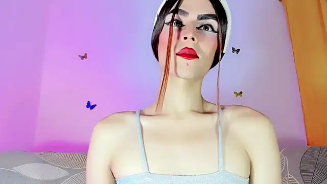 TatiGil online show from March 2026 10:32:01 PM