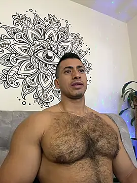 aaroncolombia online show from November 2025 12:05:02 PM