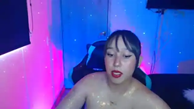 Skarlet Adams28 online show from March 2026 07:36:02 PM