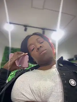 Thyana LS online show from January 2025 04:37:01 PM