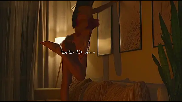 wowmolly online show from February 2026 02:57:01 PM