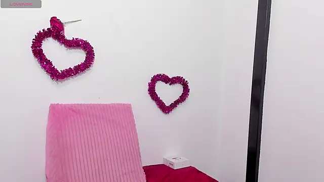 Giia39 online show from October 2025 10:34:02 AM