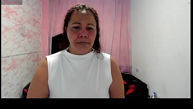 Snapshot of Brunette_sasha chatting on May 2026 12:23:02 PM Brunette sasha online show from May 2026 12:23:02 PM