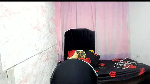 Snapshot of Brunette_sasha chatting on June 2026 11:54:01 AM Brunette sasha online show from June 2026 11:54:01 AM