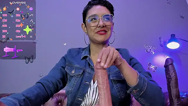 Snapshot of Kaira_mosse chatting on February 2025 11:54:02 AM Kaira mosse online show from February 2025 11:54:02 AM