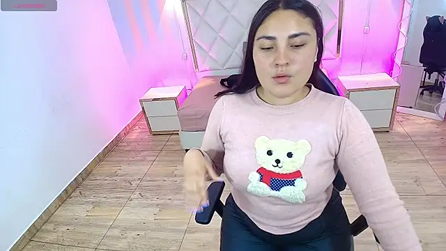 Brendda tay online show from September 2025 03:05:01 AM