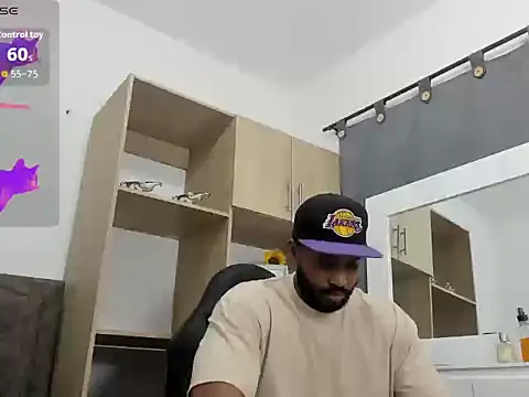 karsonmorris online show from November 2025 08:52:01 PM