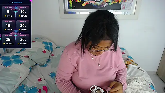 miajoseph  online show from February 2025 04:40:02 AM