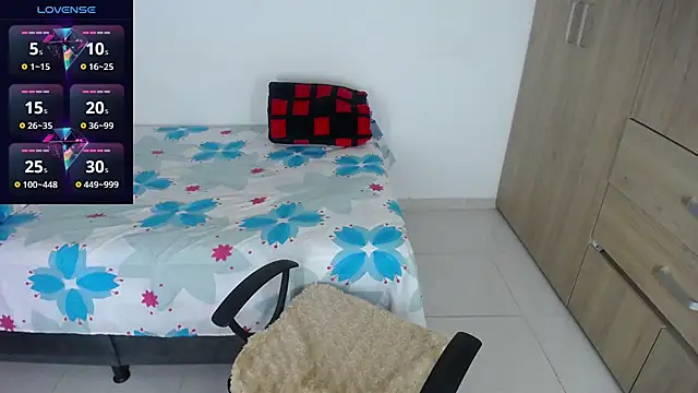 miajoseph  online show from September 2025 04:29:01 AM