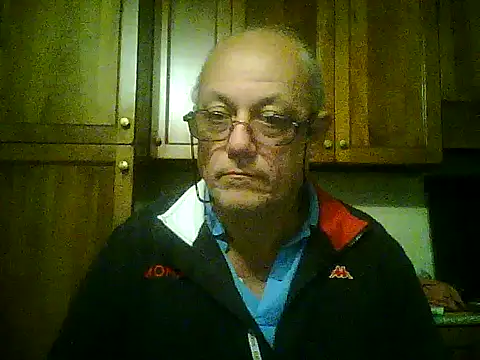 Snapshot of gianbragallini chatting on October 2025 10:29:02 PM gianbragallini online show from October 2025 10:29:02 PM