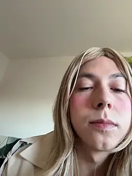 See my Boobs  online show from November 2025 10:15:01 AM