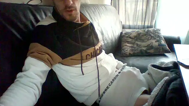 passif520 online show from March 2025 09:02:01 AM