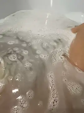 anyAna21 online show from December 2024 03:15:01 PM