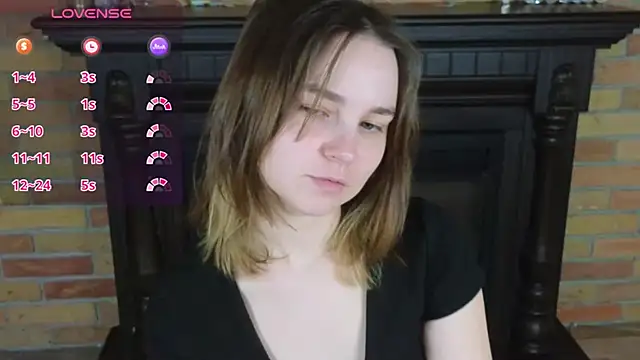 Snapshot of Ellie_Sunset chatting on May 2026 07:59:02 AM Ellie Sunset online show from May 2026 07:59:02 AM