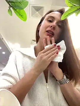 Snapshot of Dina_Tease chatting on December 2024 12:18:02 PM Dina Tease online show from December 2024 12:18:02 PM