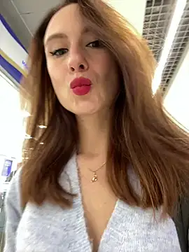 Snapshot of Dina_Tease chatting on December 2024 08:45:02 AM Dina Tease online show from December 2024 08:45:02 AM