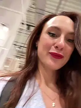 Snapshot of Dina_Tease chatting on December 2024 09:18:02 AM Dina Tease online show from December 2024 09:18:02 AM
