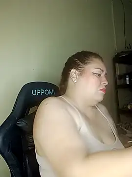 LilithDemikov23 online show from April 2026 12:45:01 AM