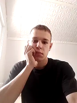 pretty roman online show from February 2025 10:37:02 AM