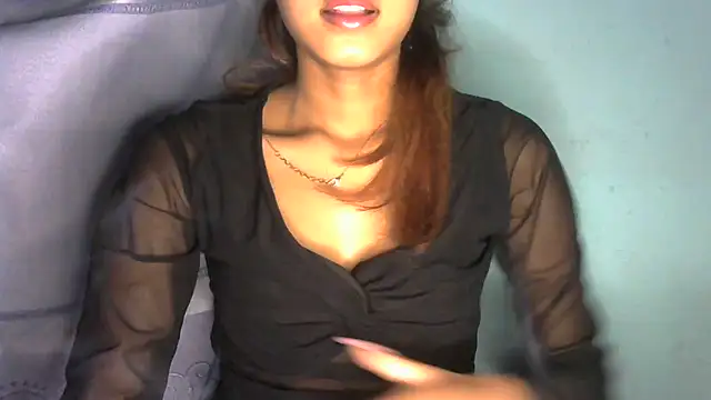 jassi-just18 online show from January 2025 02:42:01 PM