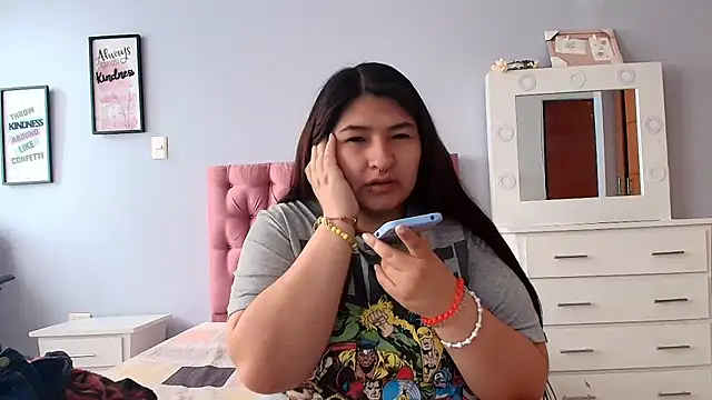 Snapshot of _69HONRY chatting on February 2025 12:57:02 PM 69HONRY online show from February 2025 12:57:02 PM