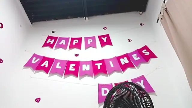 PetiteIvoryQueen19 online show from February 2025 02:20:02 AM