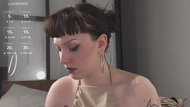 vinylstore online show from January 2025 04:22:02 PM