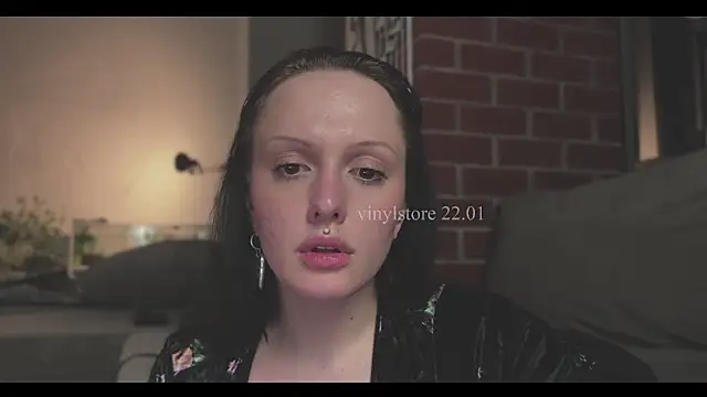 vinylstore online show from January 2025 09:43:01 PM