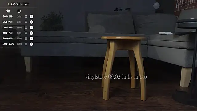 vinylstore online show from February 2025 04:57:02 AM