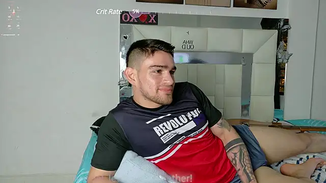 Snapshot of Sexy_Alejandro_ chatting on January 2025 02:15:01 PM Sexy Alejandro online show from January 2025 02:15:01 PM