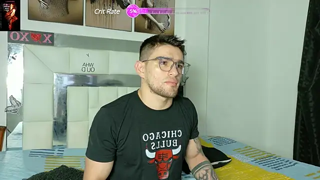 Snapshot of Sexy_Alejandro_ chatting on January 2025 11:28:01 AM Sexy Alejandro online show from January 2025 11:28:01 AM
