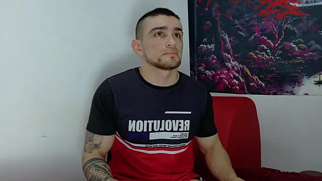 Snapshot of Sexy_Alejandro_ chatting on November 2025 01:27:01 AM Sexy Alejandro online show from November 2025 01:27:01 AM