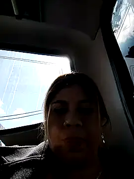 Laura-Hernandez online show from December 2024 02:44:01 PM