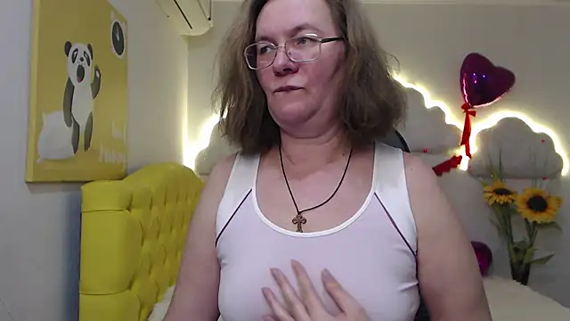 HolyMilfa online show from February 2025 02:06:02 PM