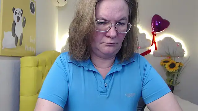 HolyMilfa online show from March 2025 04:55:02 PM