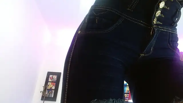 shantal ray4 online show from March 2025 03:35:01 PM