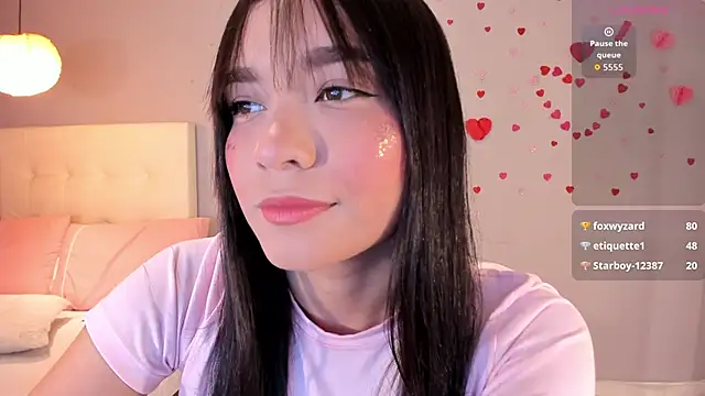 Maia W10 online show from March 2026 12:38:02 PM