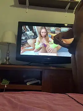 kioluy online show from December 2025 12:39:02 AM