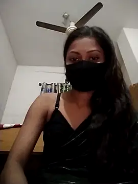 Nadia-2 online show from December 2025 01:05:02 PM